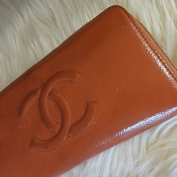 Authentic Chanel Caviar Large Timeless Gusset Zip Around Wallet Orange - Picture 3 of 16